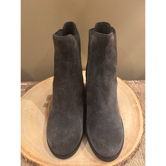 Coach New York Dani Heather Gray Womens Ankle Boot Western Bootie Sz 9.5B Suede - Picture 1 of 4